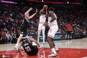 申京28+6杜兰特20+8+5 火箭末节发力击退开拓者